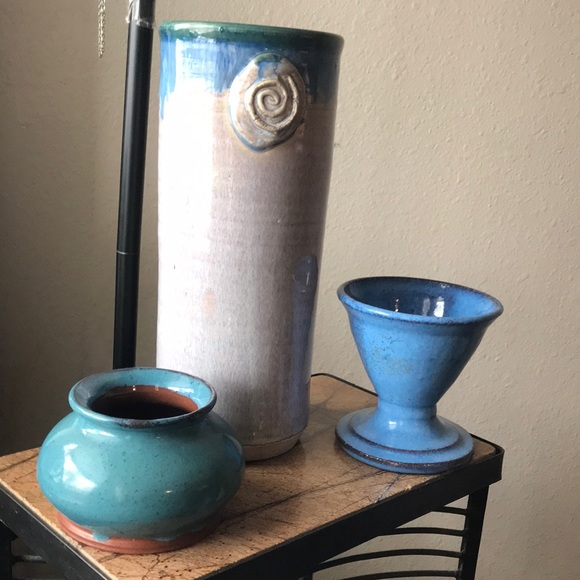 2 Clay Glazed Vases Signed Vintage Perfect - Picture 2 of 12